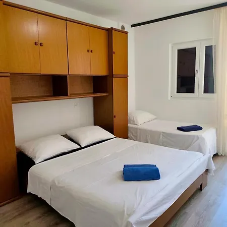 Apartment Ivana Primosten